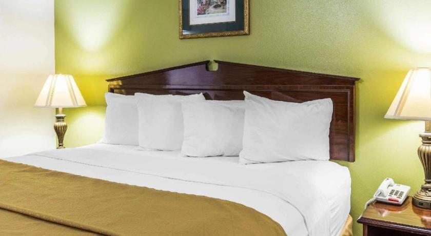 Quality Inn Eastman Экстерьер фото